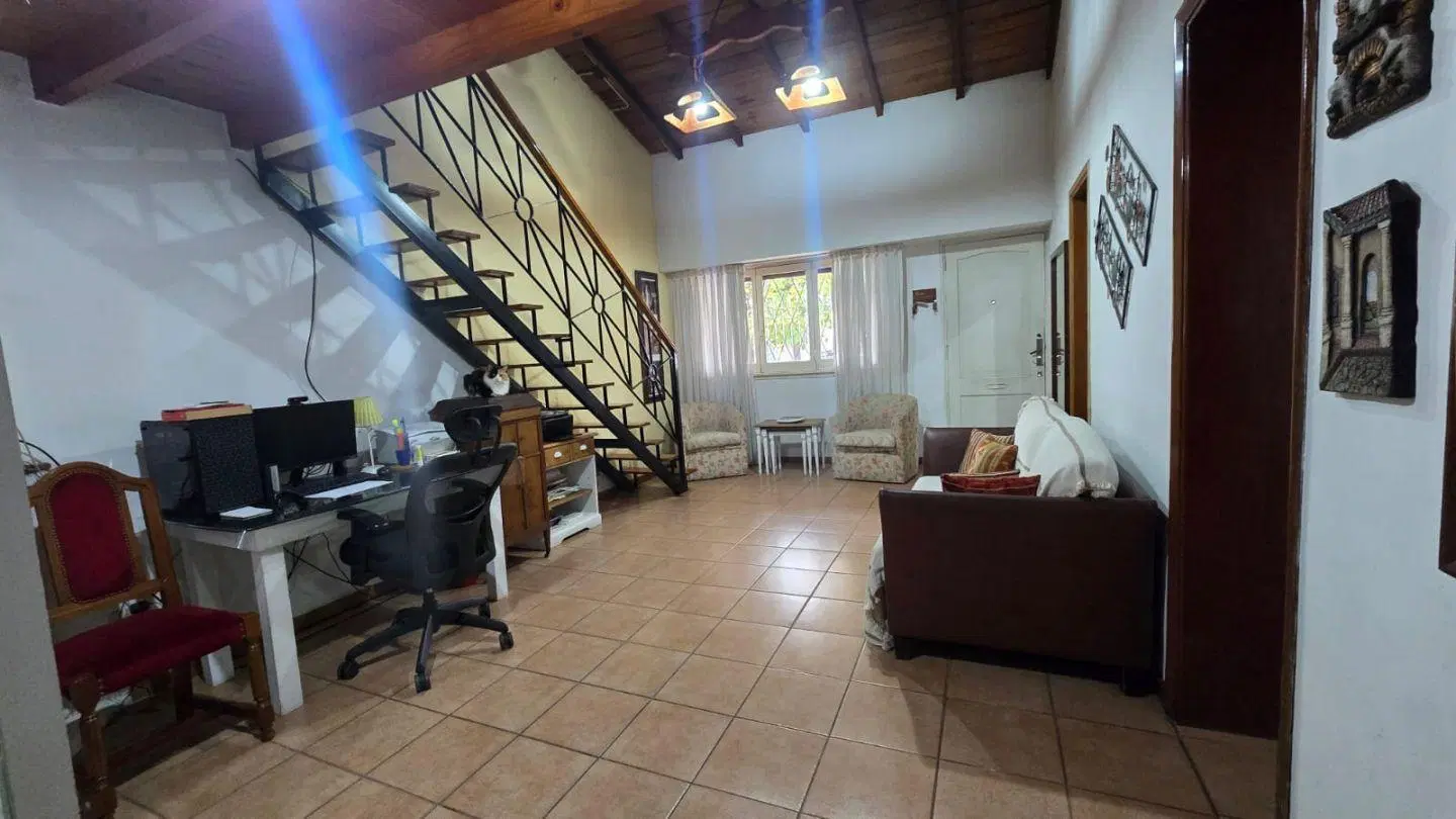 Venta de Casa 4 AMBIENTES c/Cochera en San Justo 1