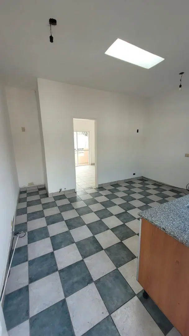 VENTA DE COMPLEJO DE DEPARTAMENTOS Y LOCAL EN SAN JUSTO CENTRO 3