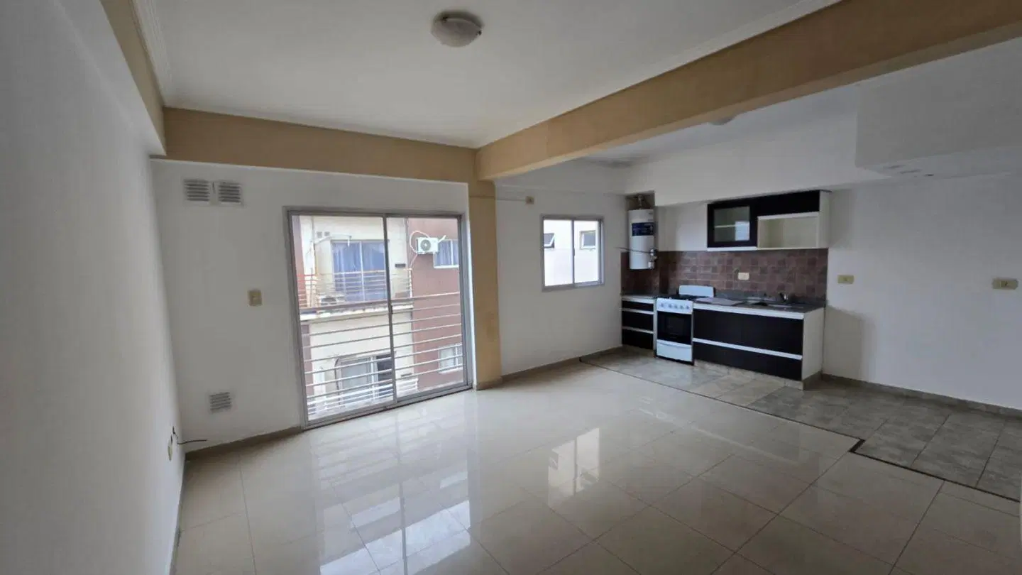 Alquiler de Departamento 2 AMBIENTES, Villa Luzuriaga 3