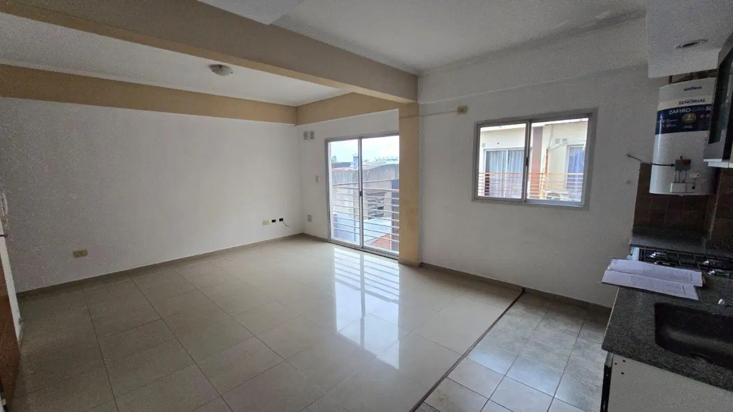 Alquiler de Departamento 2 AMBIENTES, Villa Luzuriaga 4