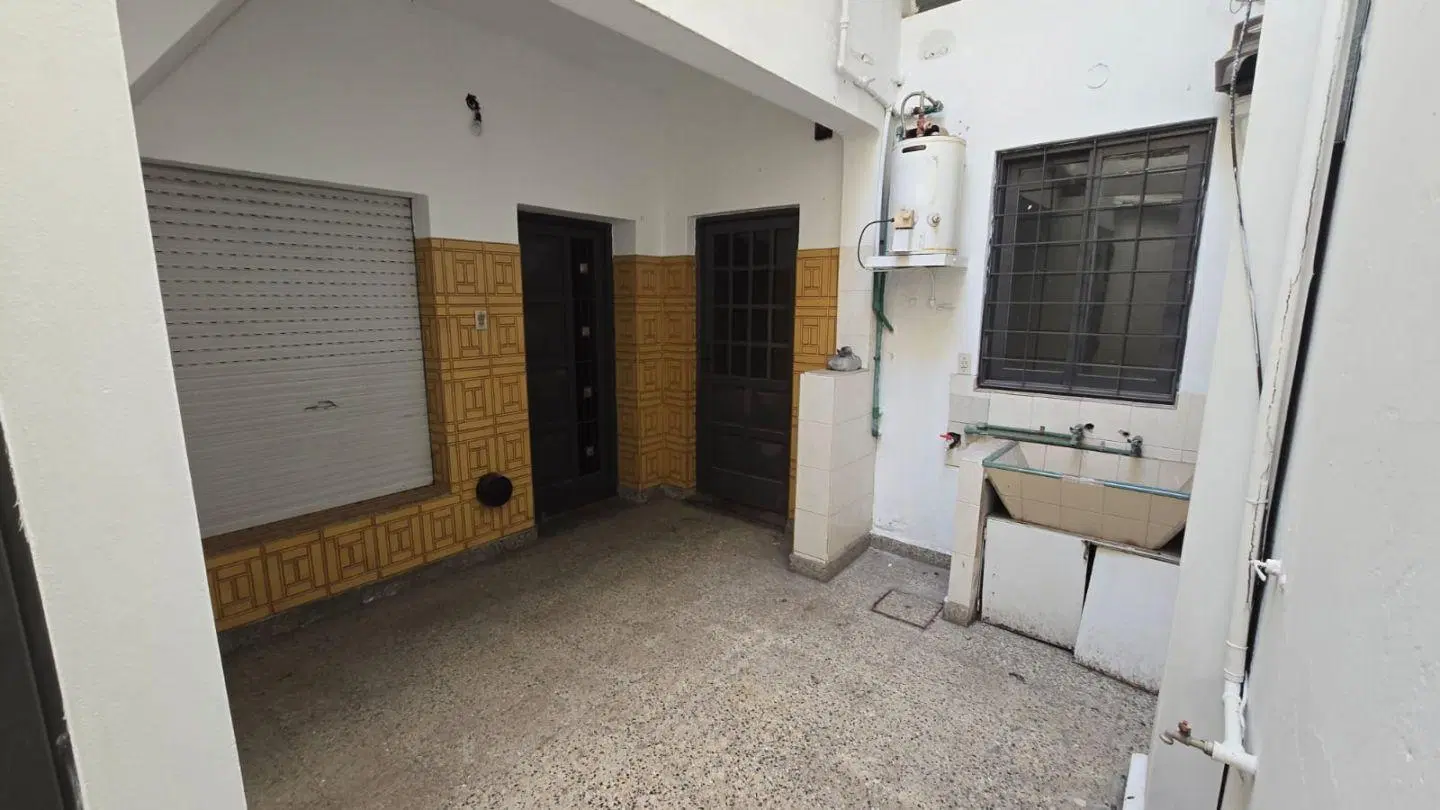 ALQUILER - PH 3 AMBIENTES CON PATIO Y ESPACIO MULTIFUNCIONAL EN LA TABLADA 4
