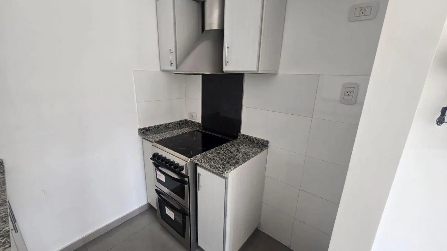 Alquiler de Departamento 2 AMBIENTES en Centro, San Justo 4