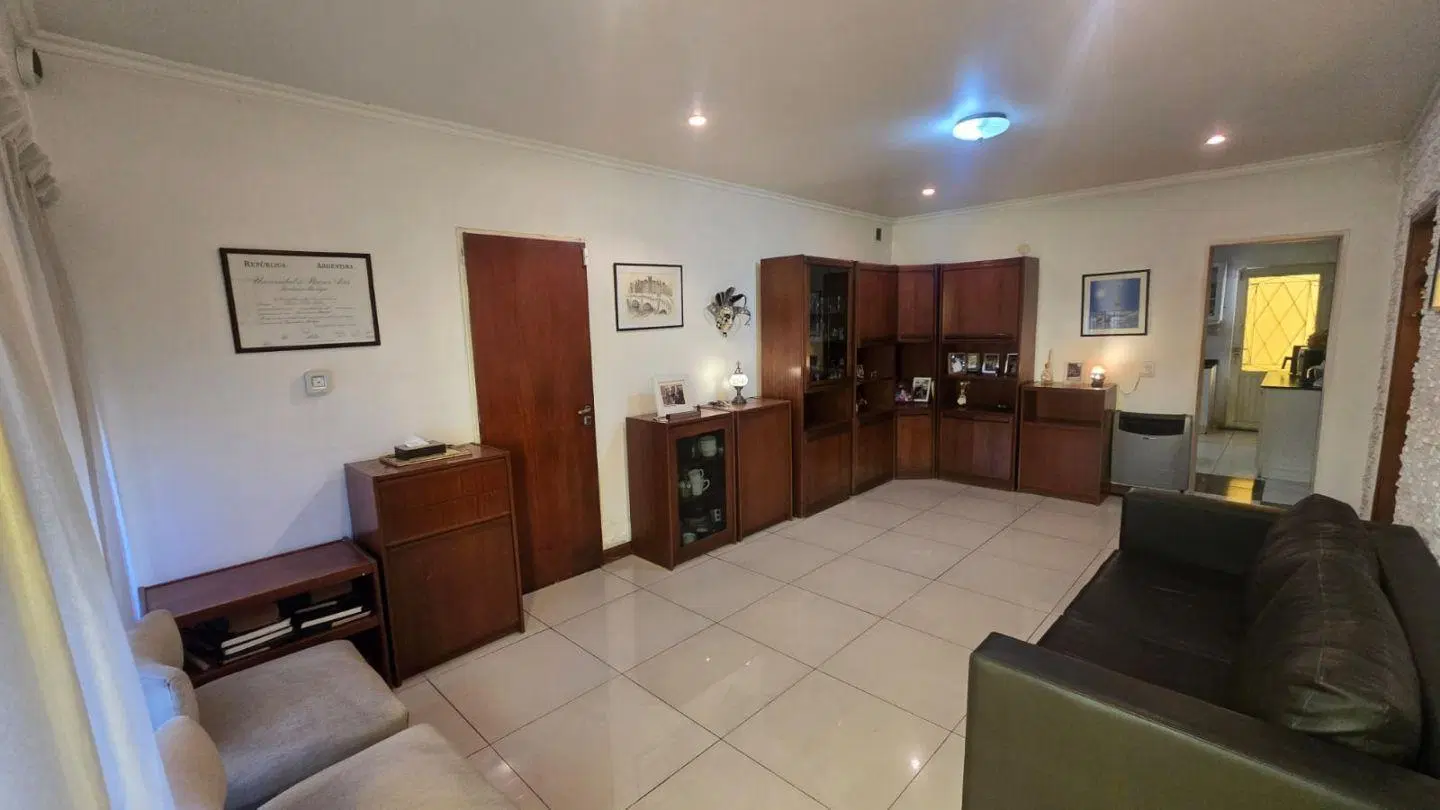 Venta de Casa 4 Ambientes en Ramos Mejía, La Matanza 2