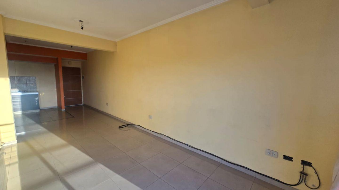 Foto de Alquiler de Departamento 2 AMBIENTES, Villa Luzuriaga, imagen 5