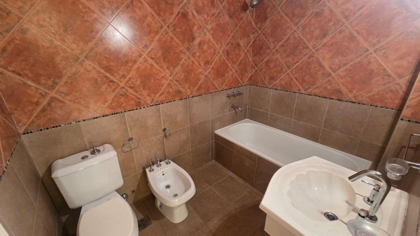 Foto de Alquiler de Departamento 2 AMBIENTES, Villa Luzuriaga, imagen 2