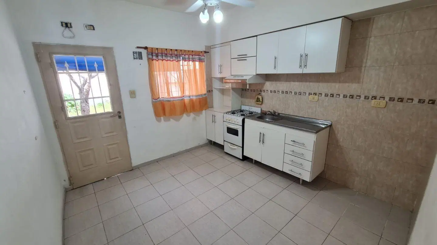 Alquiler de Duplex 3 AMBIENTES en San Justo, 1