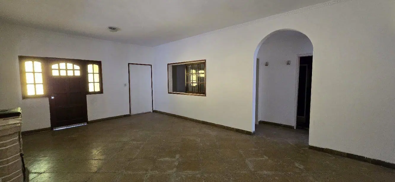 Alquiler de Casa 4 AMBIENTES en Isidro Casanova, 4