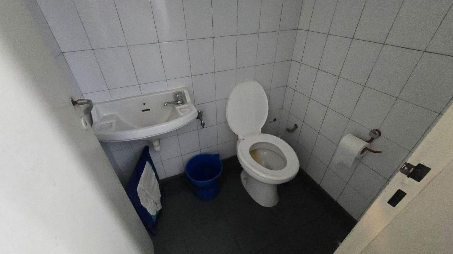 Foto de Alquiler de Local Comercial en San Justo, La Matanza, imagen 4