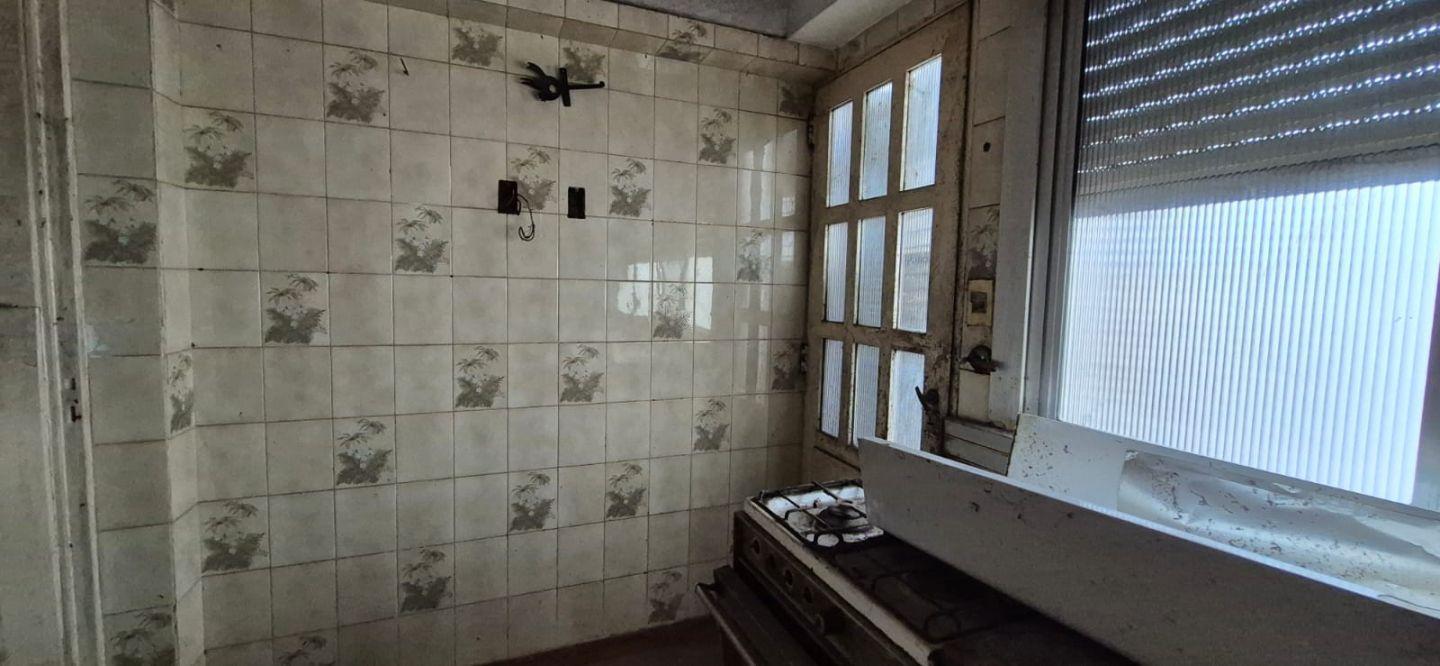 Foto de Venta de Casa a refaccionar en Parque Avellaneda, Capital Federal, imagen 2