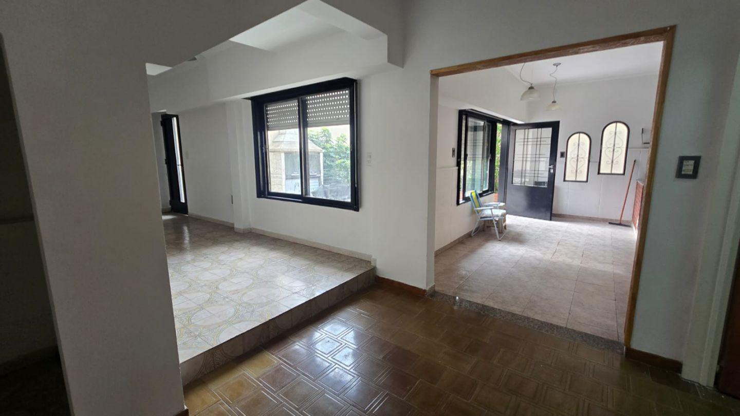 Foto de Alquiler PH de 3 1/2 ambientes con patio, parrilla y terraza - San Justo, imagen 5