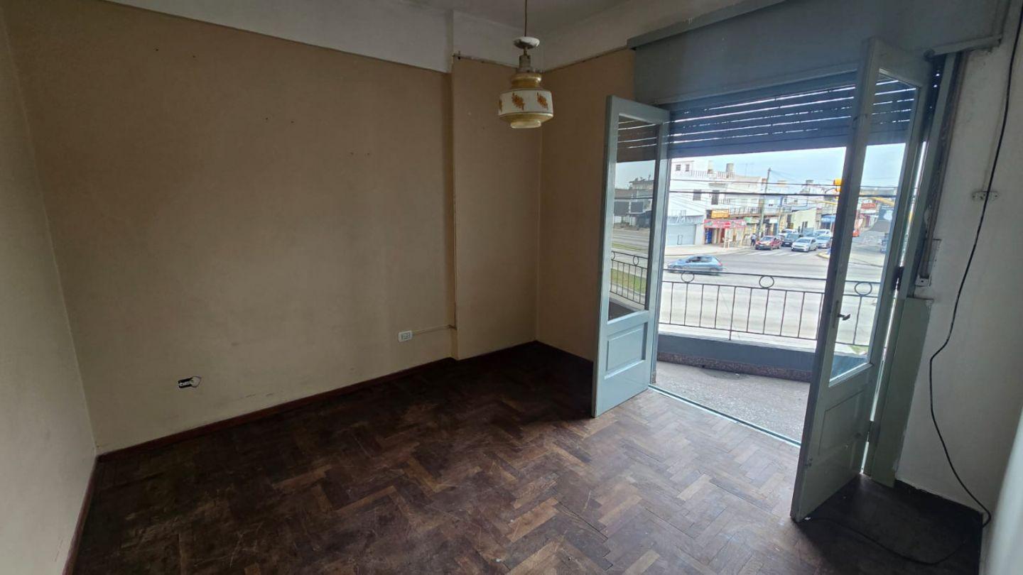 Foto de Alquiler de Departamento 4 AMBIENTES en San Justo, imagen 2