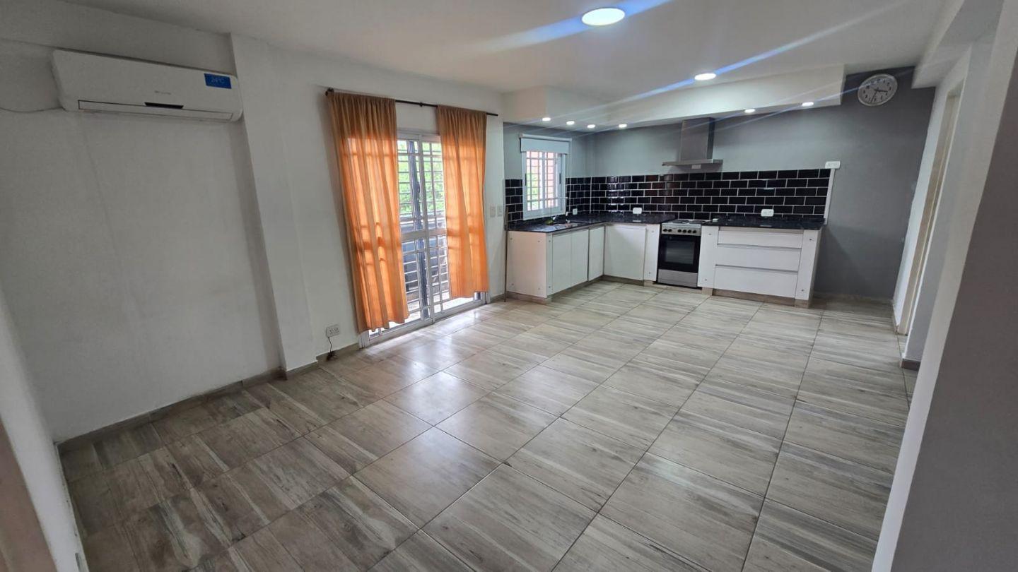 Foto de Alquiler de Departamento 2 Ambientes con Balcón al Frente - San Justo, imagen 2