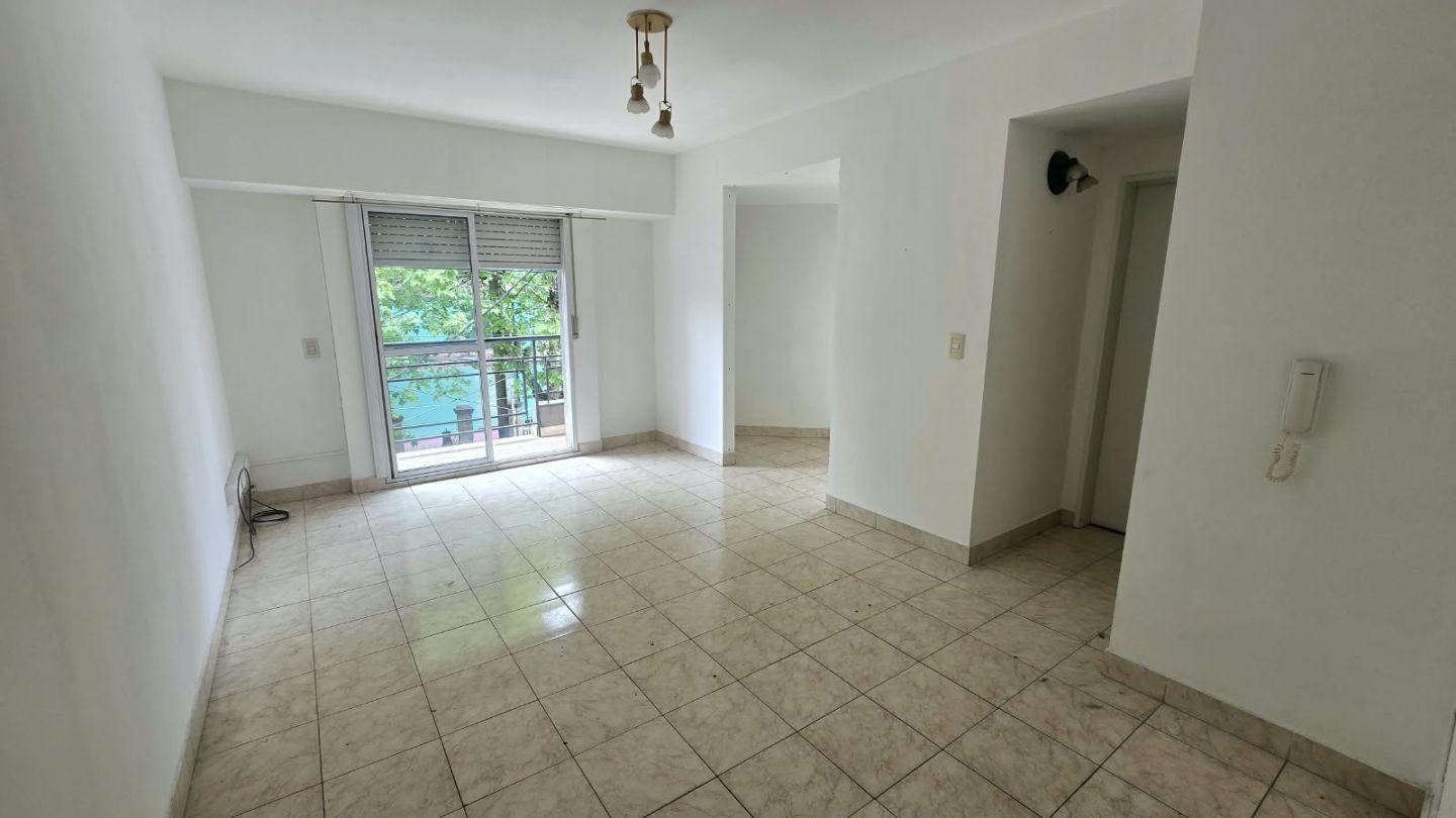 Foto de Departamento 2 Ambientes en Alquiler - San Justo, imagen 2