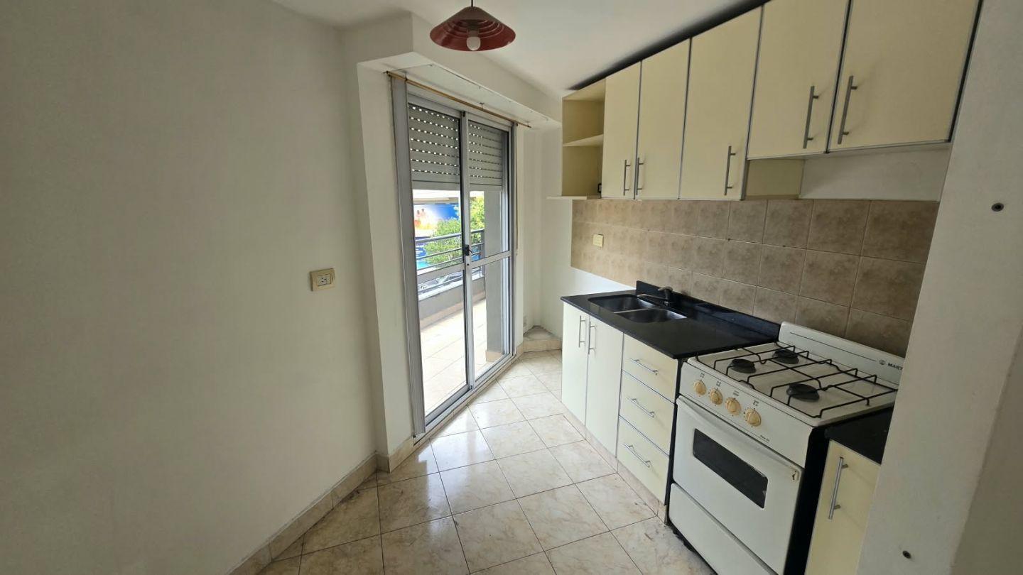 Foto de Departamento 2 Ambientes en Alquiler - San Justo, imagen 4