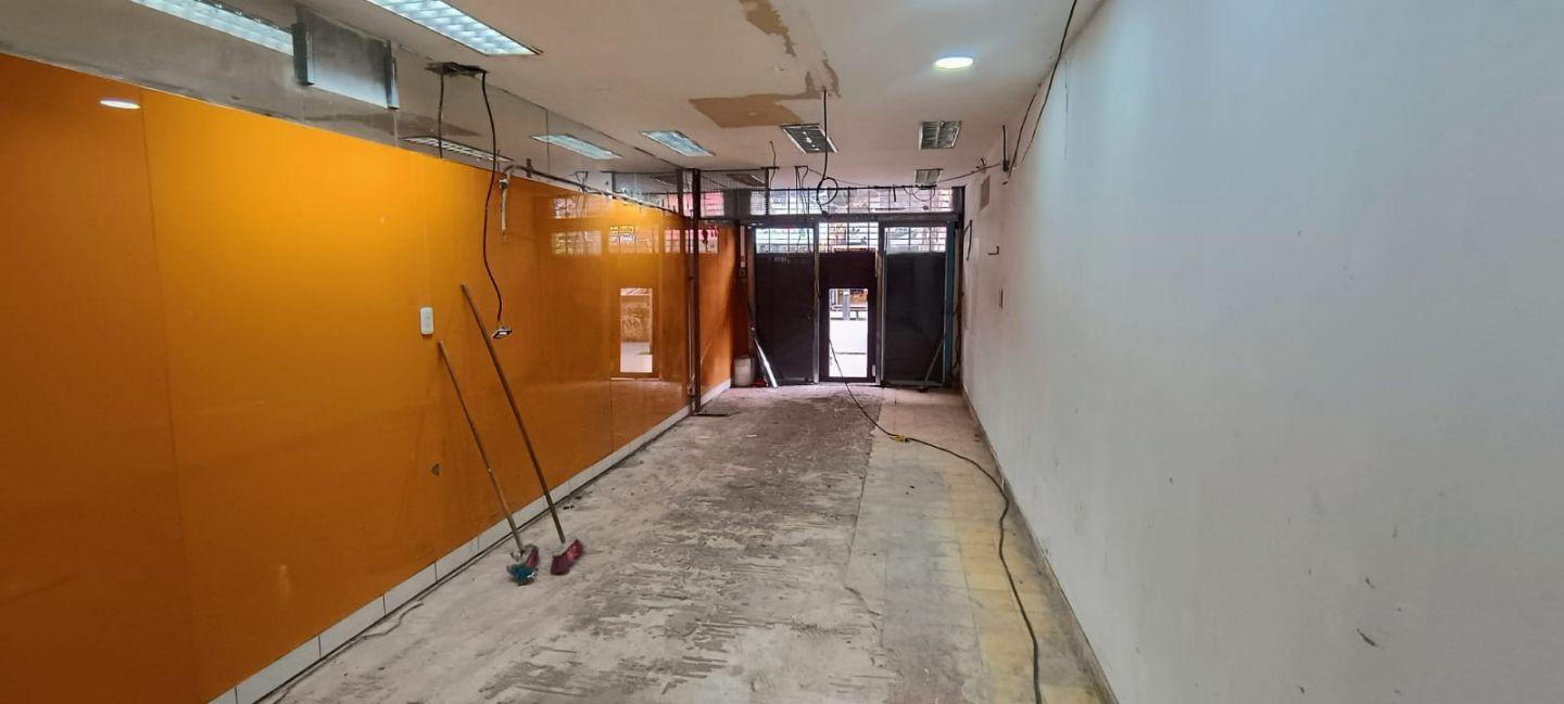Foto de Local Comercial en Alquiler  Peatonal Arieta, San Justo, imagen 2