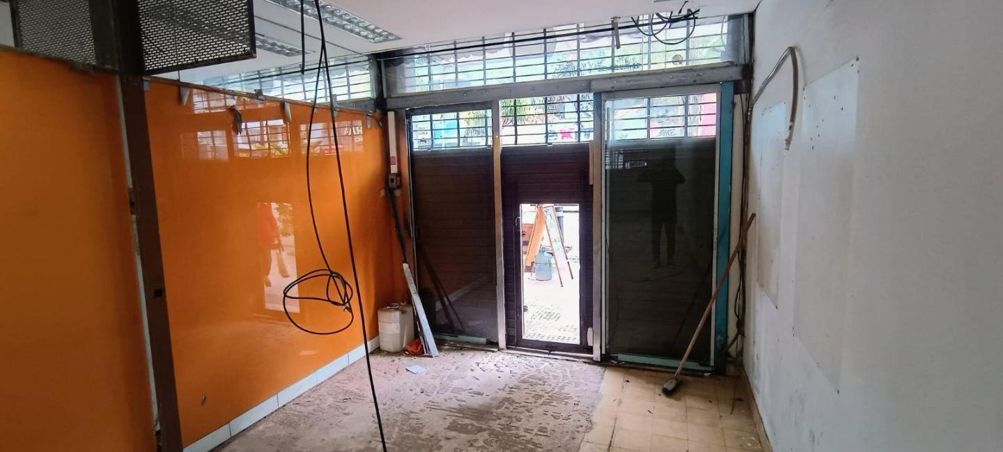Foto de Local Comercial en Alquiler  Peatonal Arieta, San Justo, imagen 4