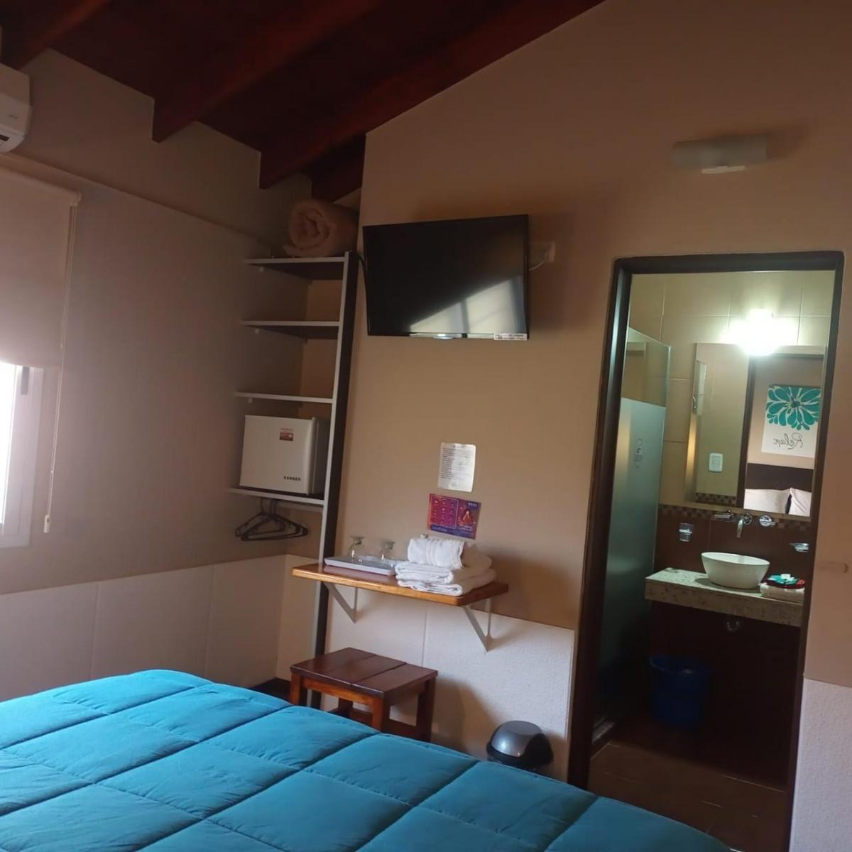 Se Vende Excelente Propiedad Comercial en La Villa de Merlo - San Luis 1
