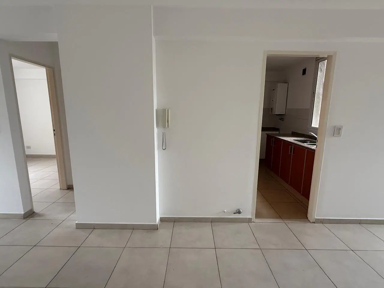 Nva Cba en alquiler 4to piso externo c/balcon!!! 3