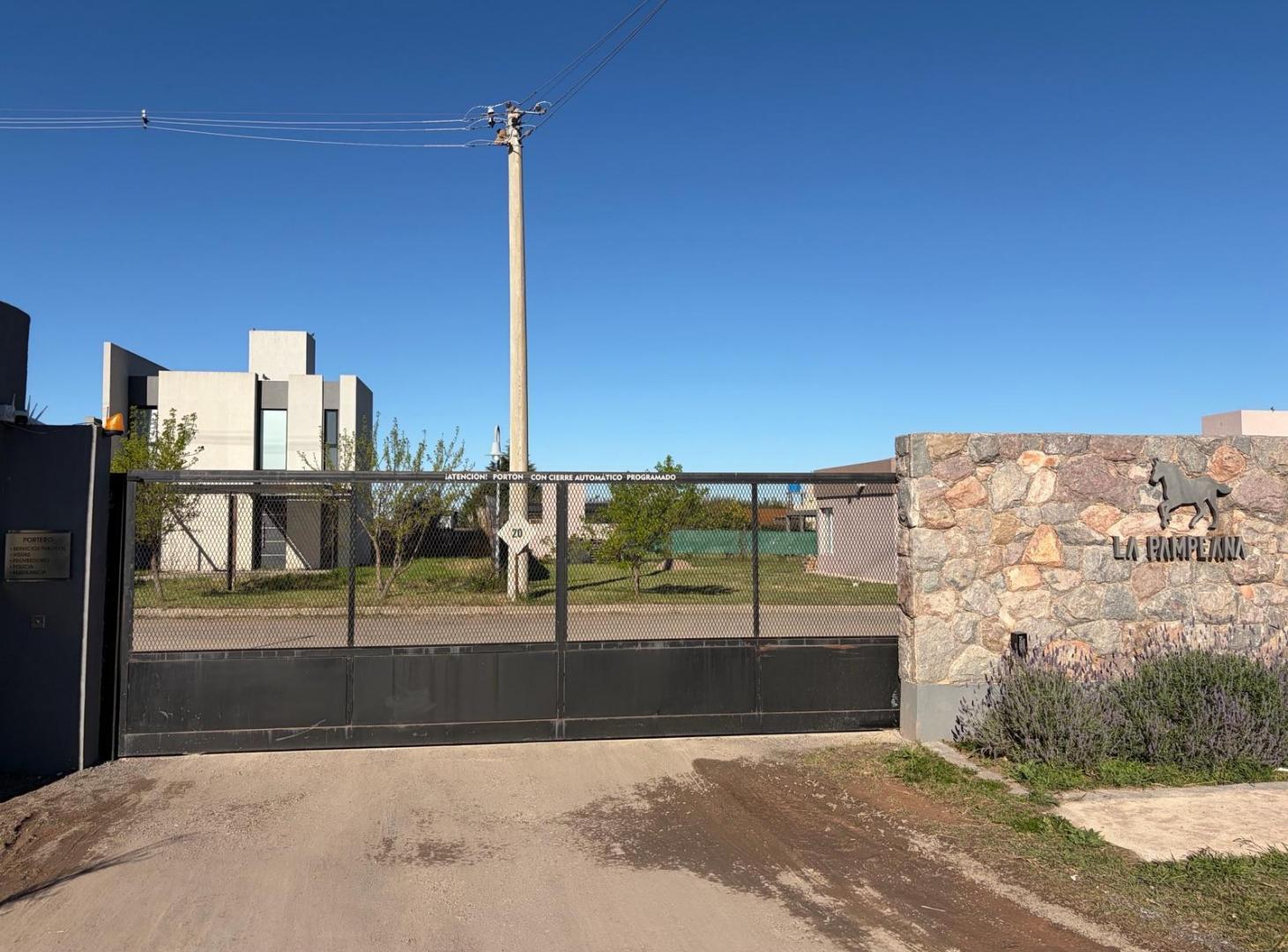 Foto de Terrenos con Escritura!! B° La Pampeana, (Ruta E-53, entre Casa Pueblo, imagen 2