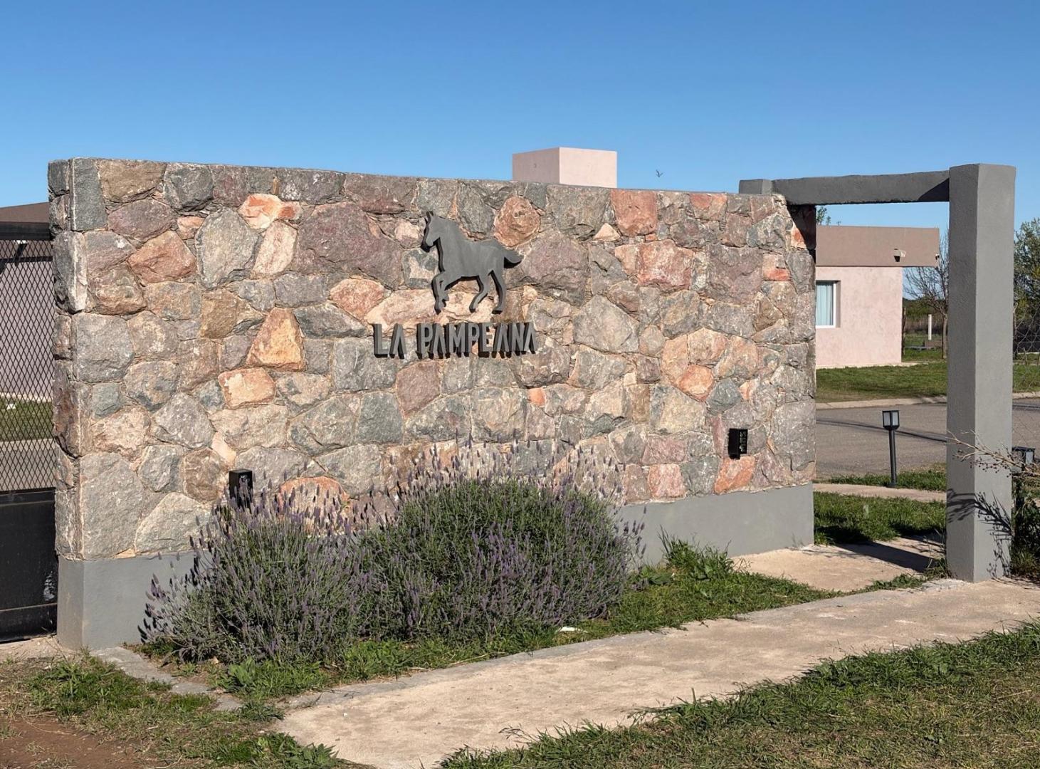 Foto de Terrenos con Escritura!! B° La Pampeana, (Ruta E-53, entre Casa Pueblo, imagen 1
