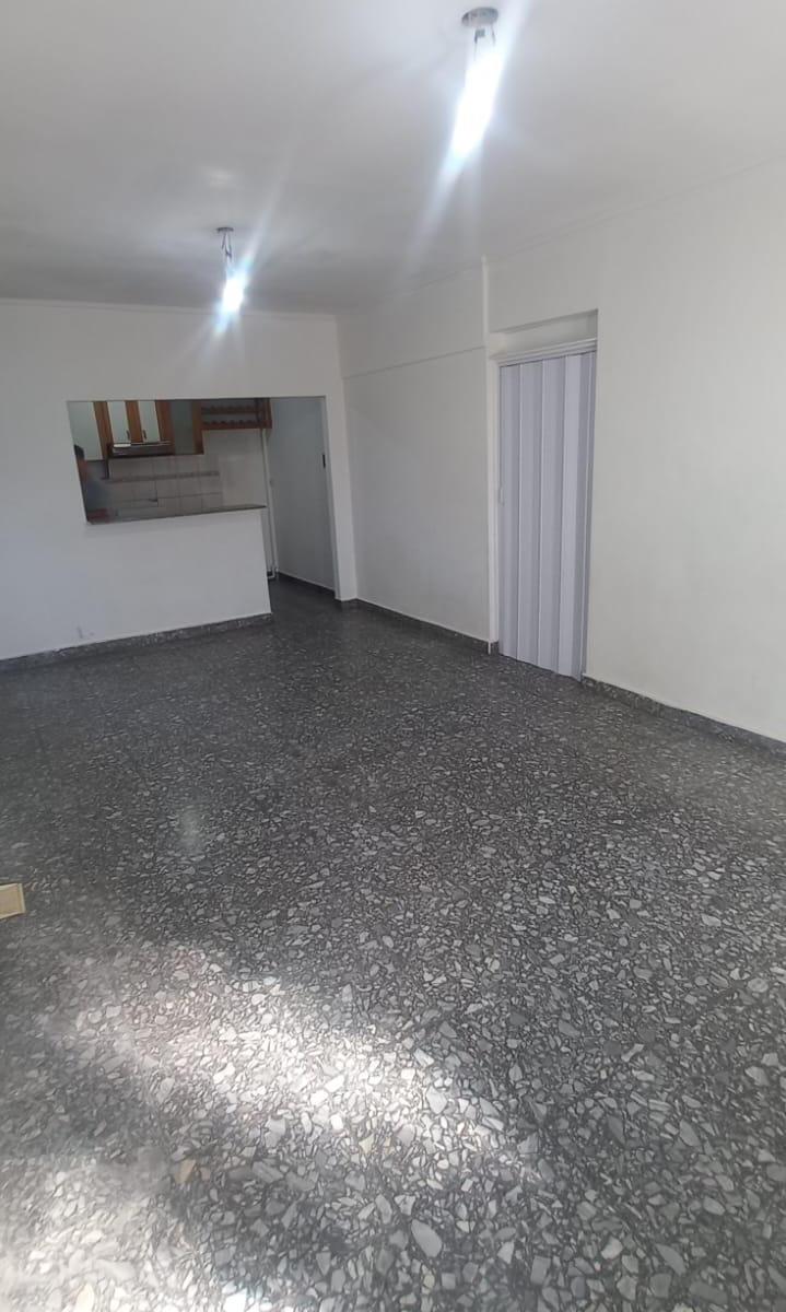 PH Depto. 3amb Contra Frente 2do. Piso, Andalgala 1819. Mataderos 2