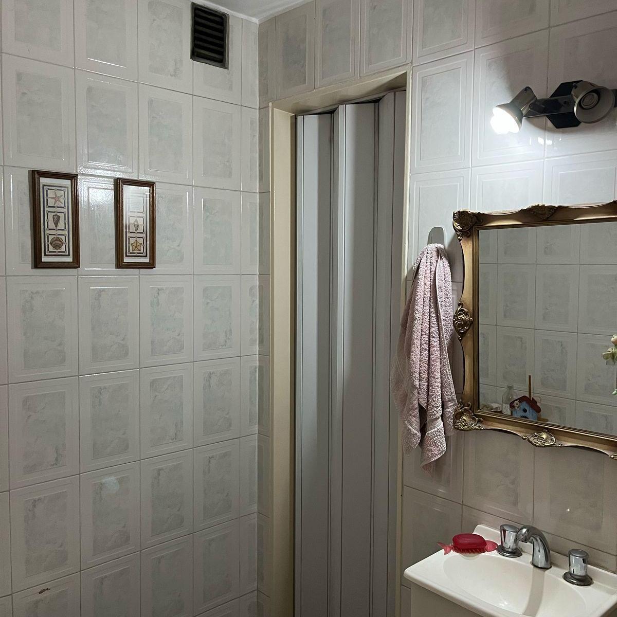Foto de DEPARTAMENTO 4 AMB MAS DEP, PISO 4 C/FRENTE ESCALADA 19 V. LURO, imagen 2