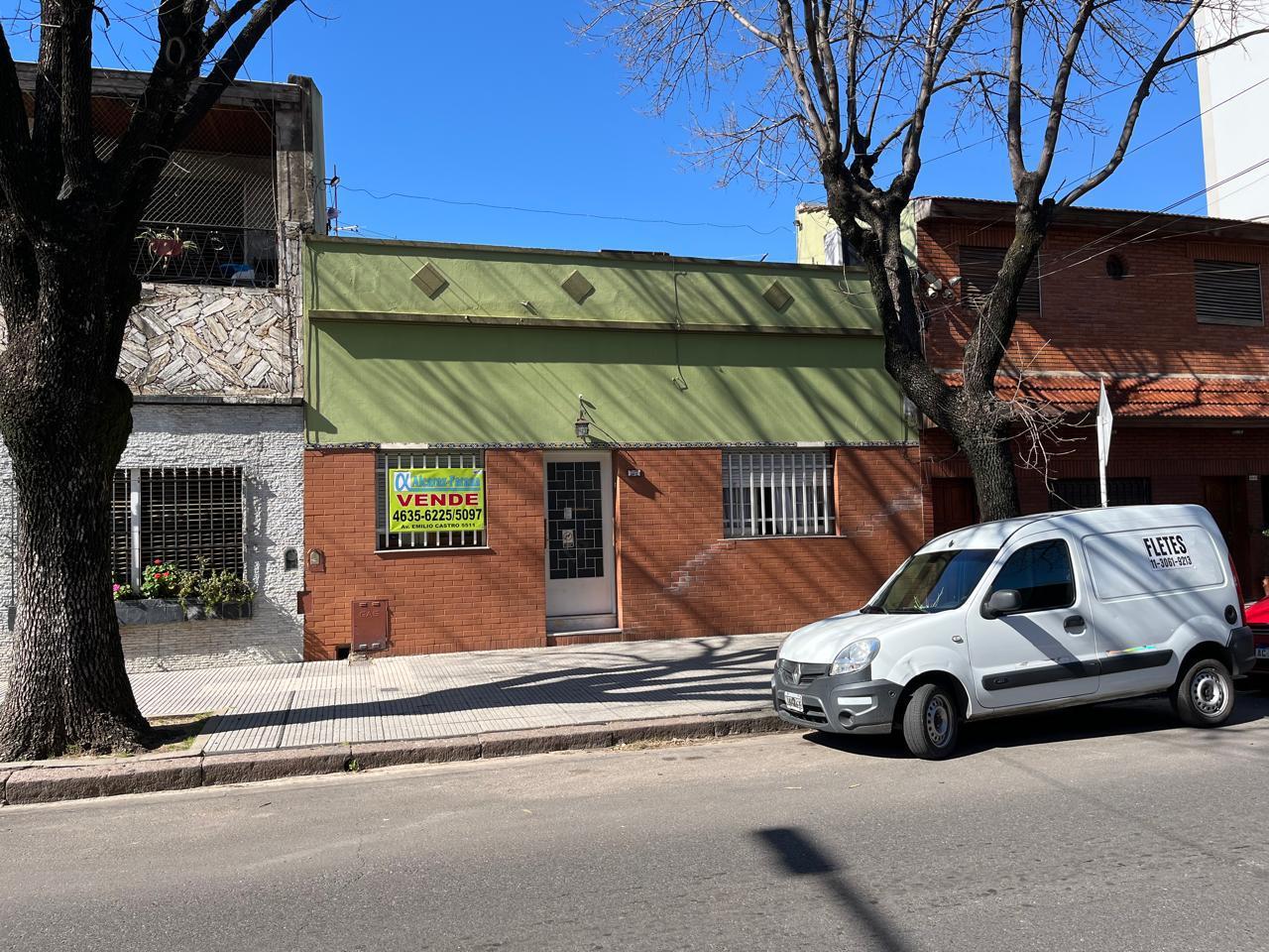 CASA CUATRO AMBIENTES , TERRENO, 8,73 X19.80,  ,PREFACTIBILIDAD 7 PISOS MAS 2 RETIROS, PIZARRO 5812