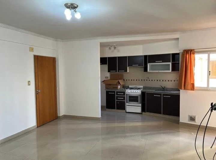 DEPARTAMENTO 2 AMB, P2do., Homero 607  2