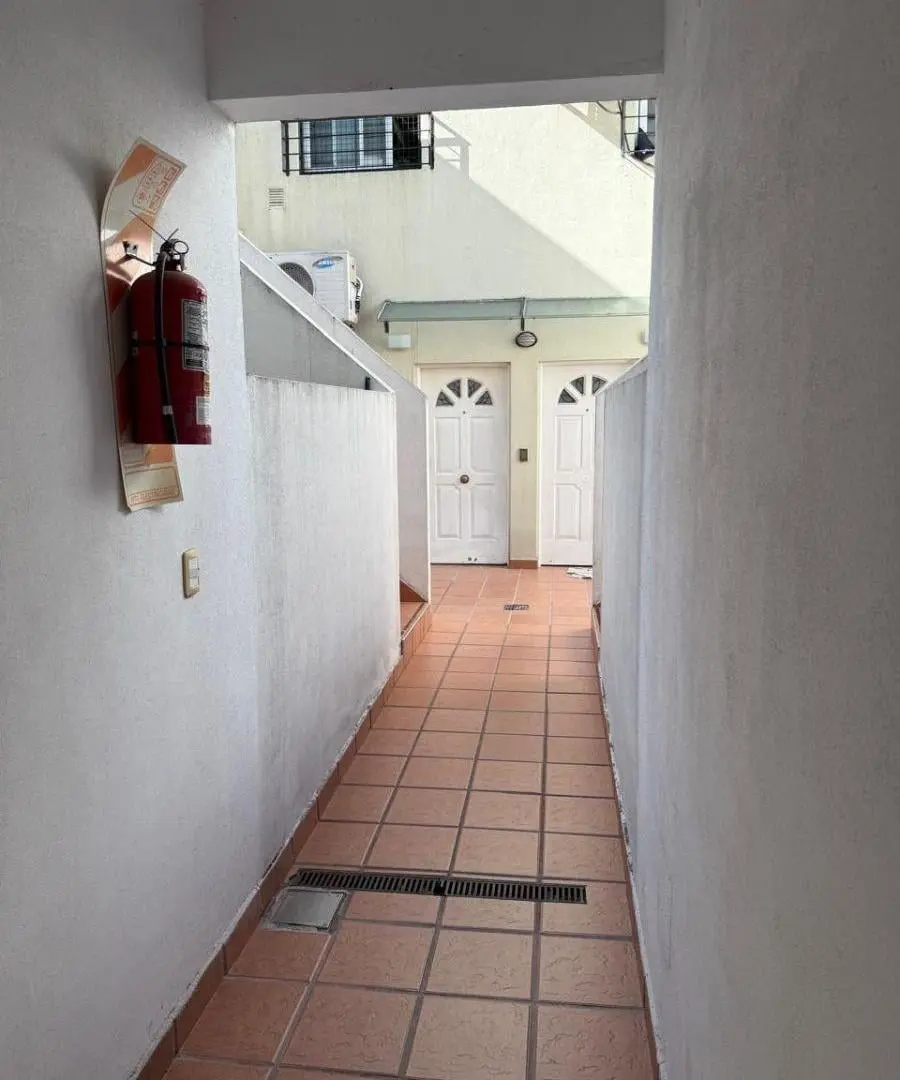 PH 3 AMB PB C/FONDO, VILLA LURO BASUALDO 522.SE VENDE CON RENTA ( ALQUILADO) 2