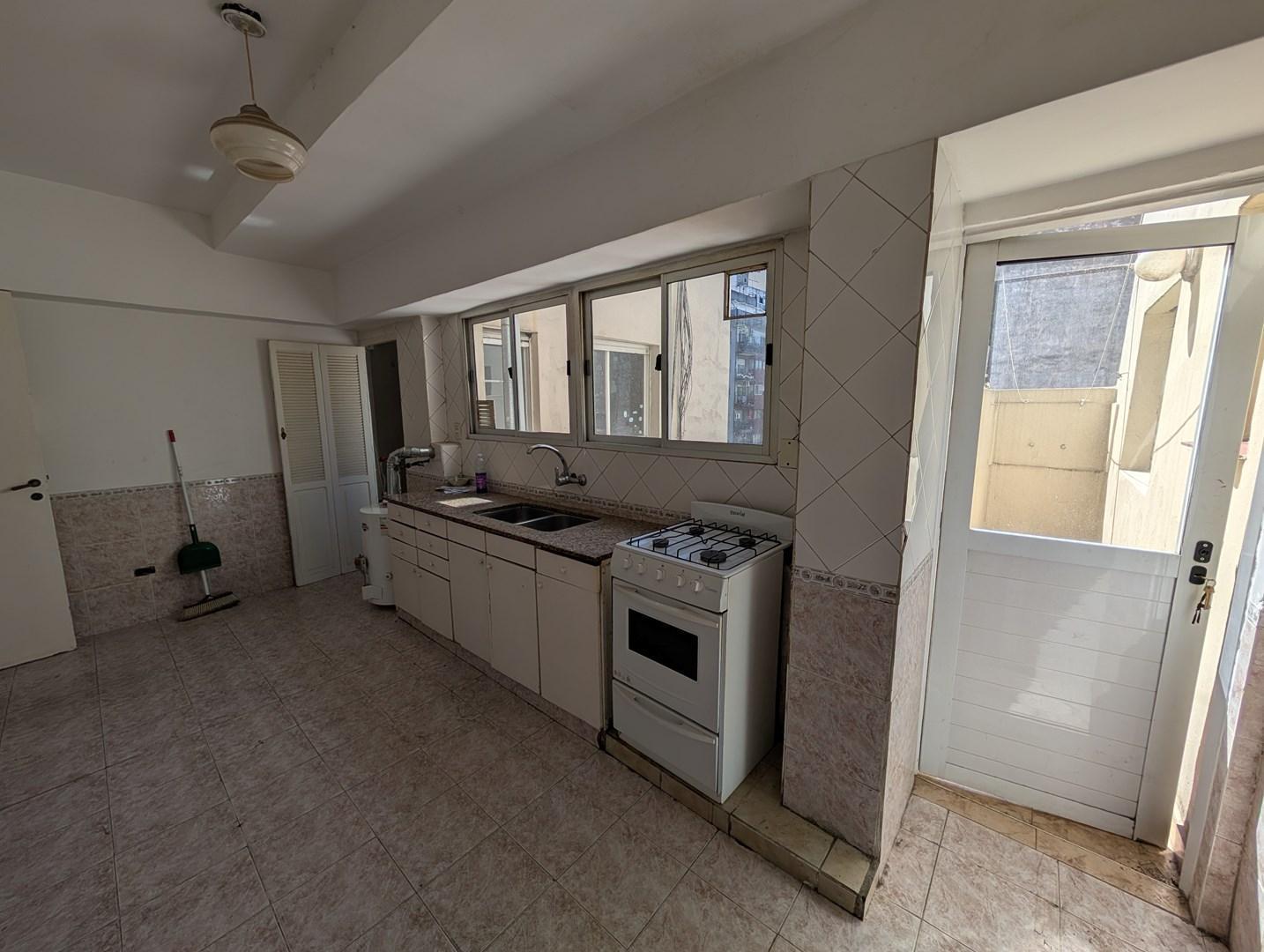 Foto de Departamento Semipiso en Venta en Balvanera, Capital Federal, Buenos Aires, imagen 3