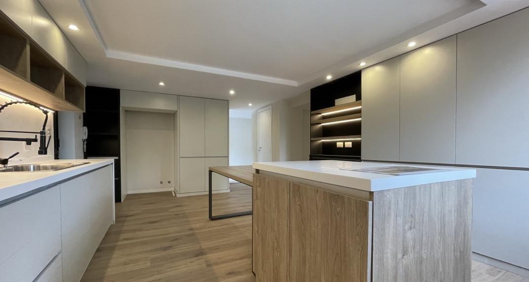 Foto de Casa Chalet en Alquiler en Castelar, Morón, G.B.A. Zona Oeste, imagen 3