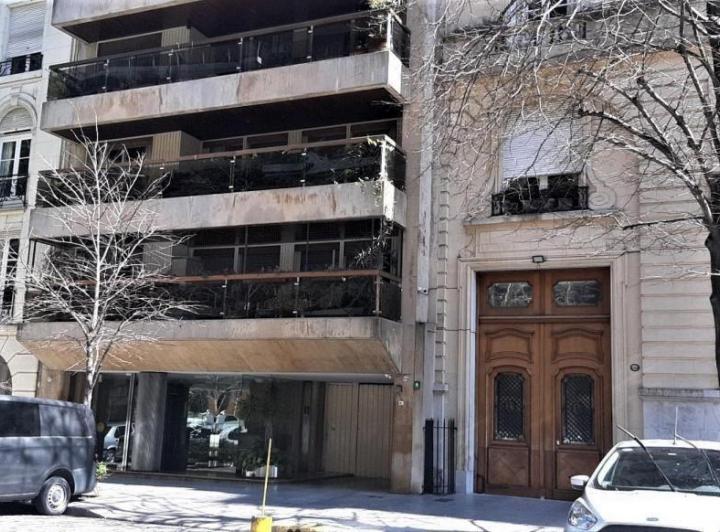Departamento en venta de 4 dormitorios c/ cochera en Recoleta 5
