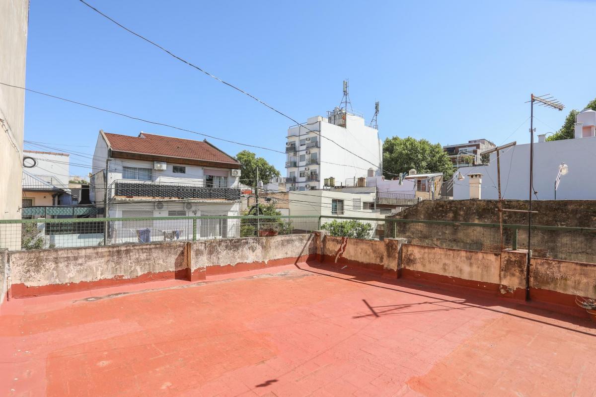 Venta Casa 5 Ambientes Villa del Parque 3