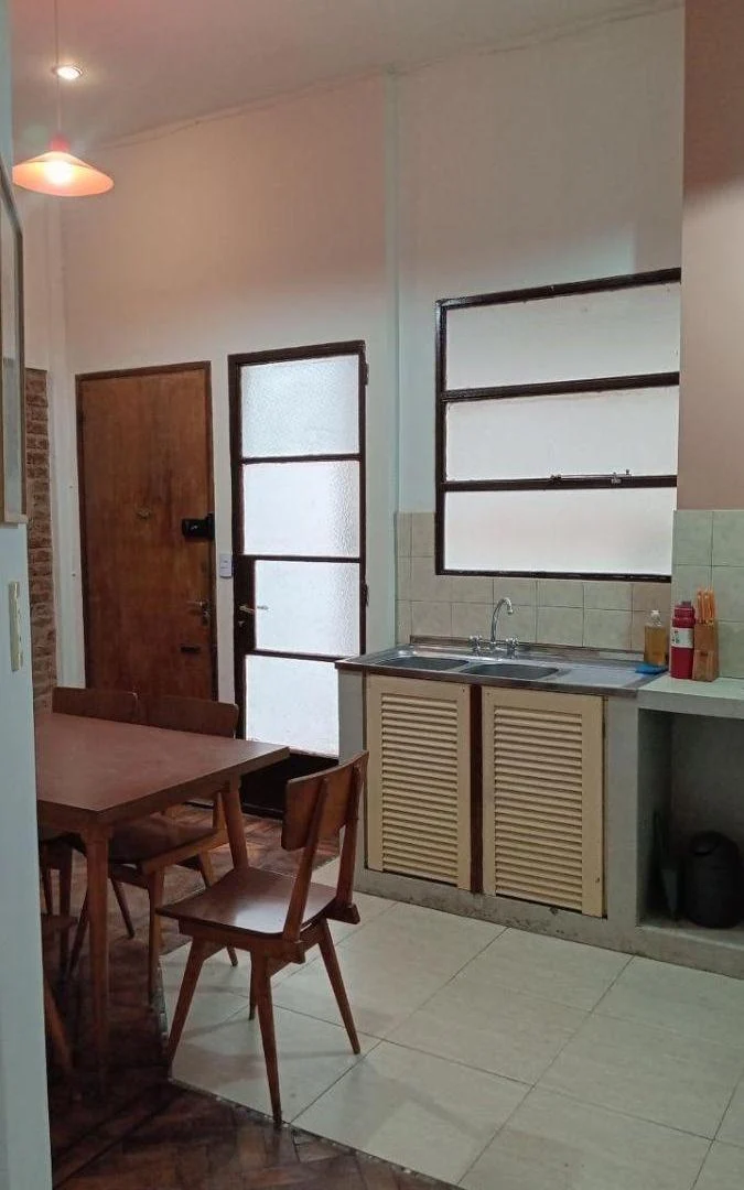 Foto de VENTA PH 3 AMBIENTES PLANTA BAJA 65 MTS, APTO CREDITO, MONSERRAT, imagen 2
