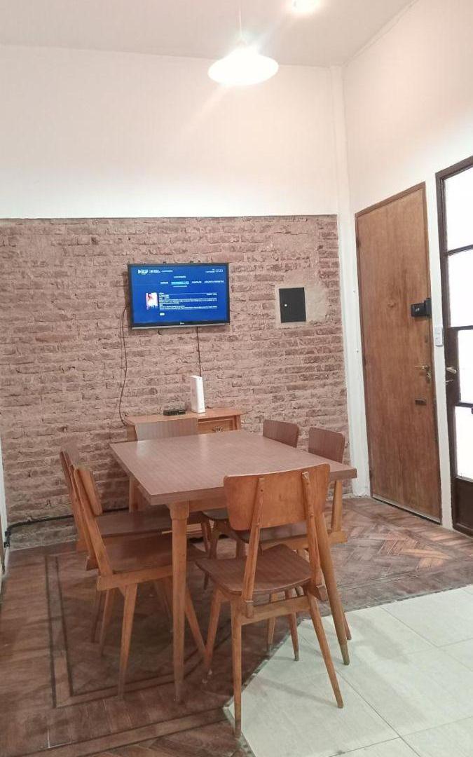 VENTA PH 3 AMBIENTES PLANTA BAJA 65 MTS, APTO CREDITO, MONSERRAT