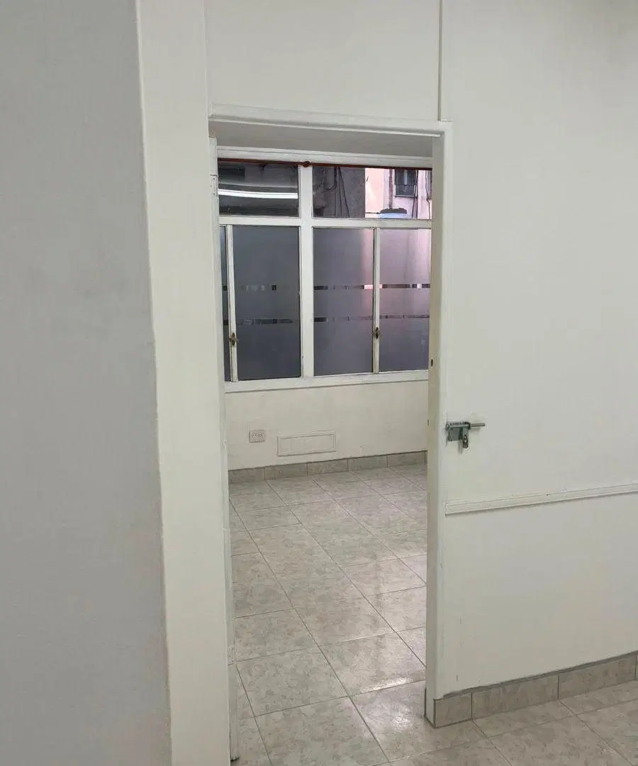 ALQUILER OFICINA MICROCENTRO 2