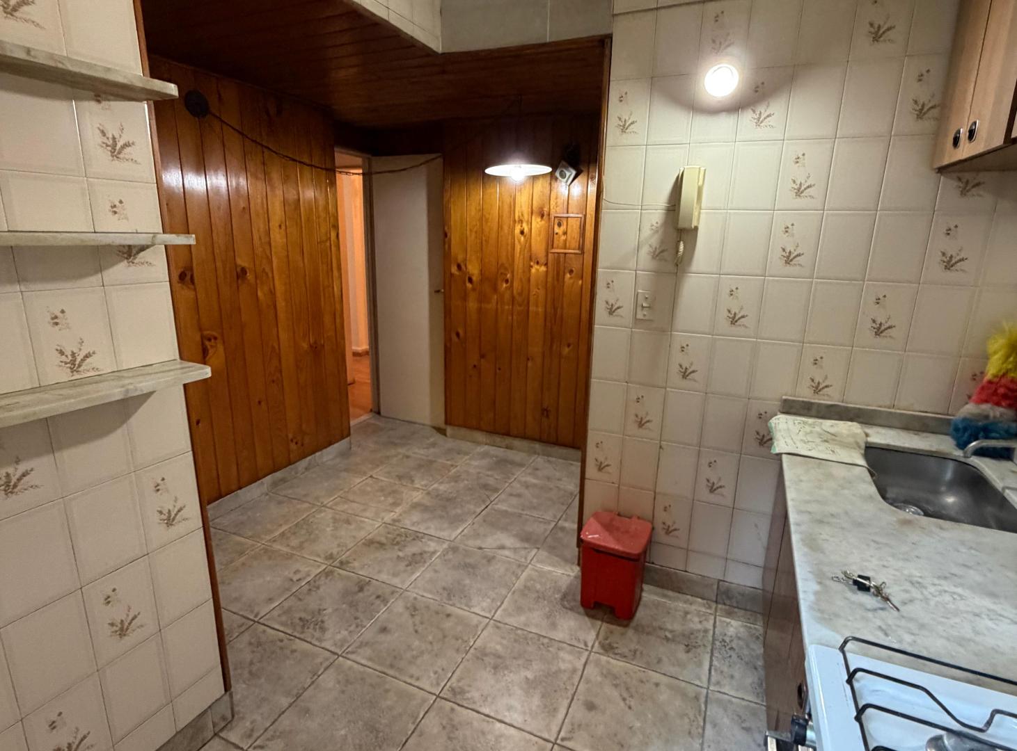 Foto de VENTA DEPARTAMENTO 3 AMBIENTES CON JARDÍN Y DEPENDENCIA – NÚÑEZ, imagen 2