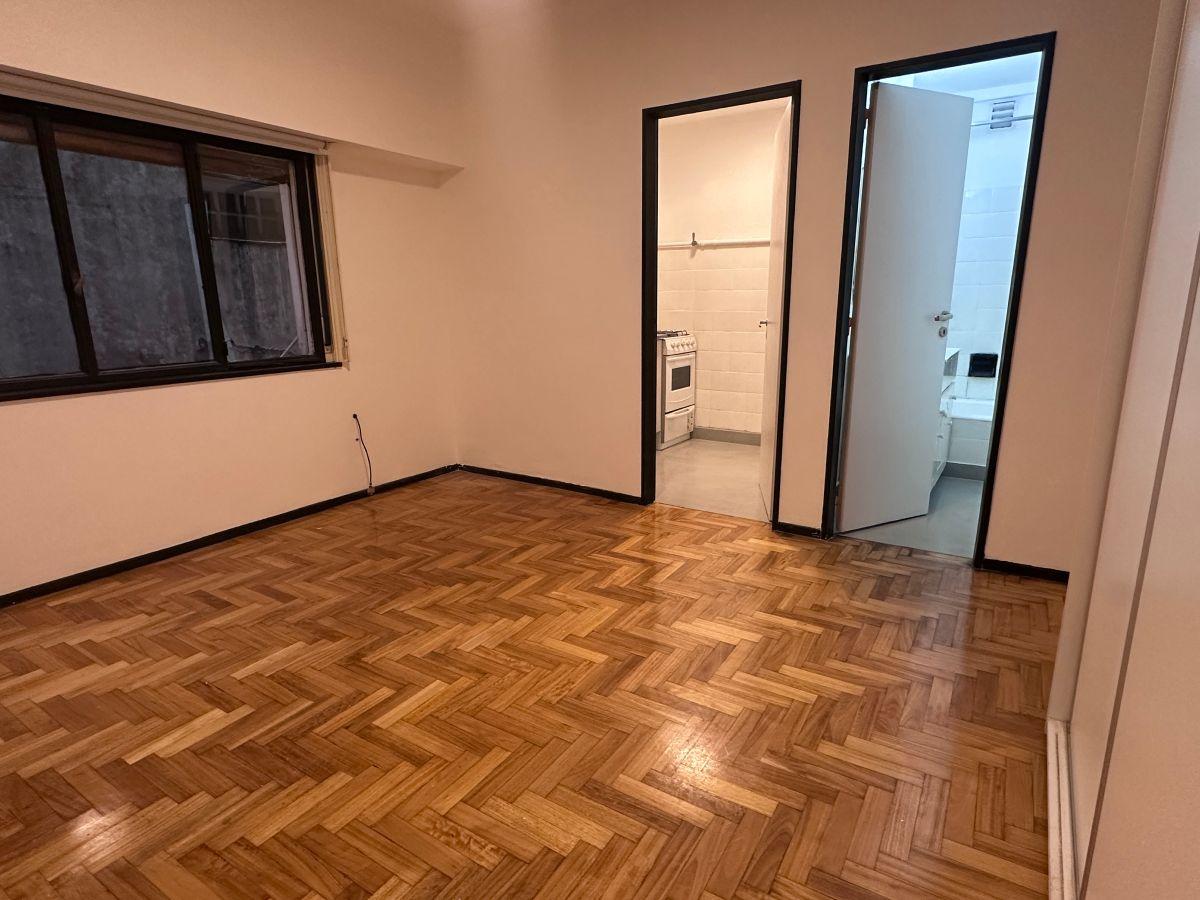 Foto de CABALLITO Monoambiente, impecable cocina Indep, baño completo Cachimayo, imagen 1