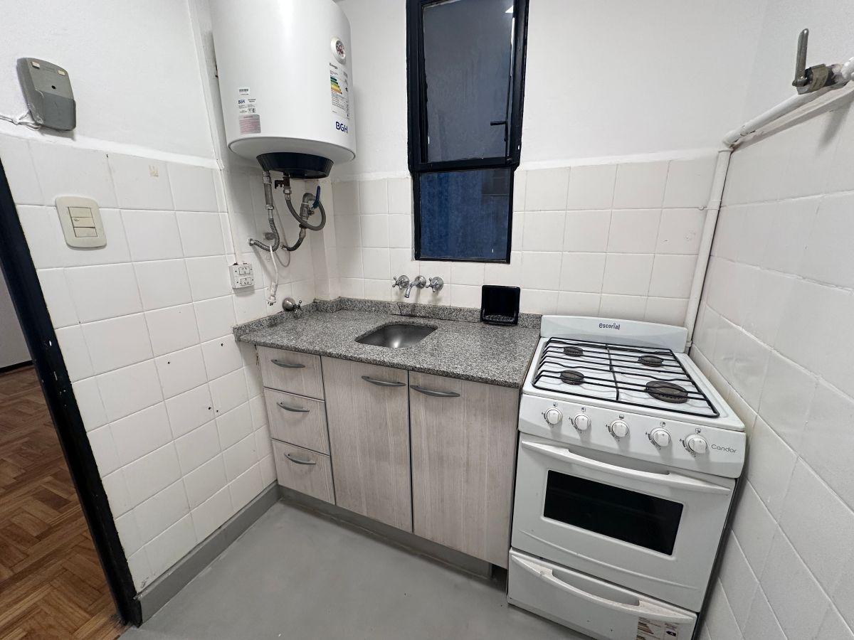 Foto de CABALLITO Monoambiente, impecable cocina Indep, baño completo Cachimayo, imagen 2
