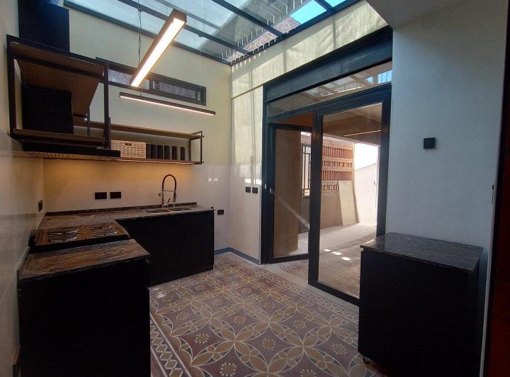 ALQUILER DEPARTAMENTO PASILLO DE DISEÑO 4