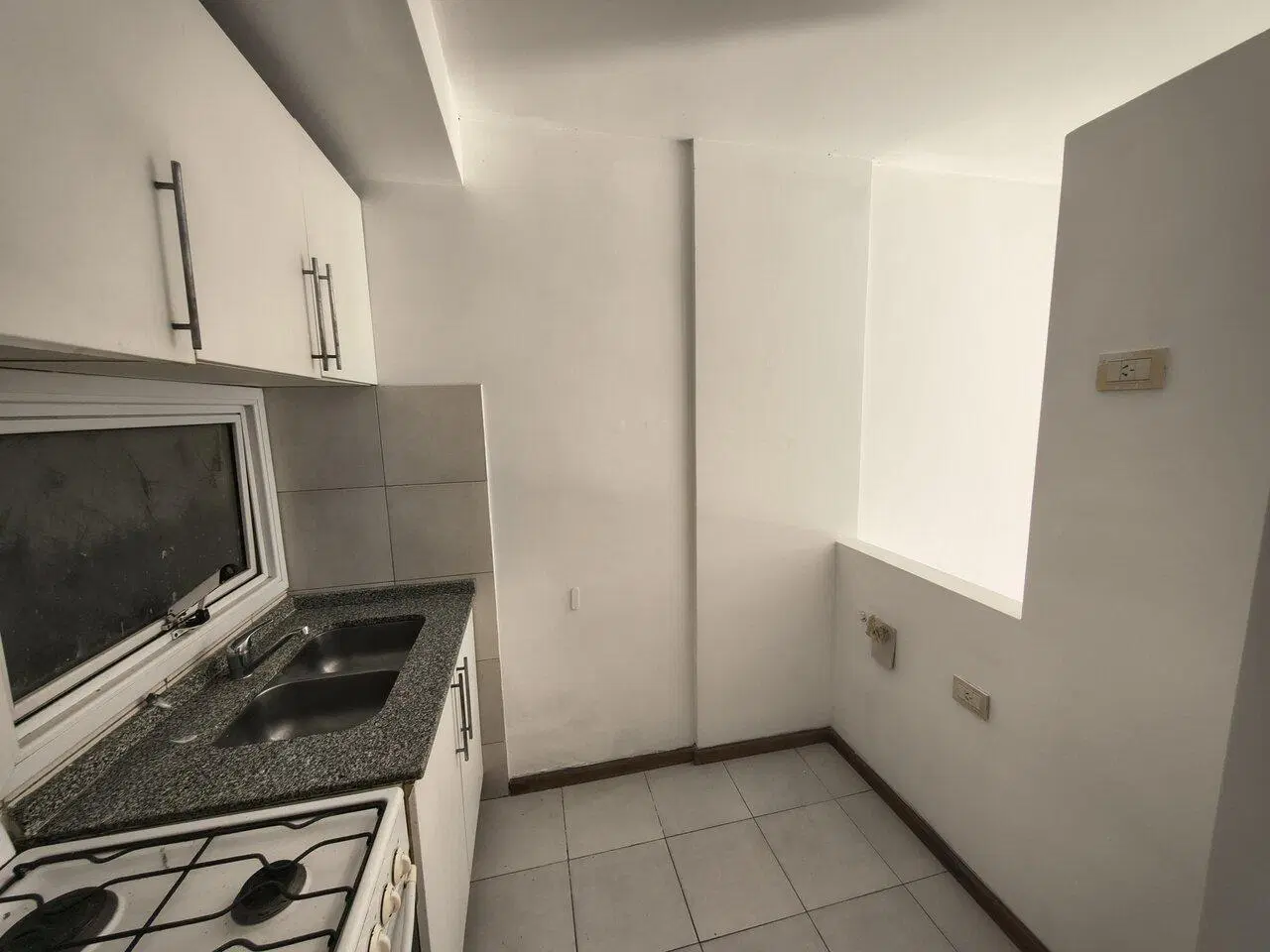 ALQUILER DEPTO 1 DORMITORIO CON BALCON ECHESORTU 5