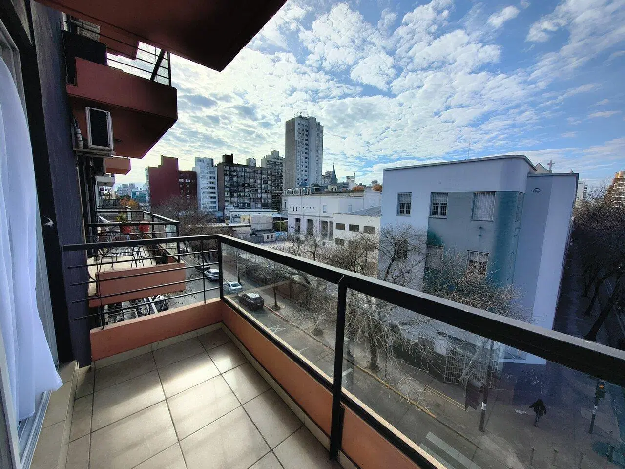 ALQUILER DEPTO 1 DORMITORIO LOURDES ALVEAR Y SAN LUIS 4
