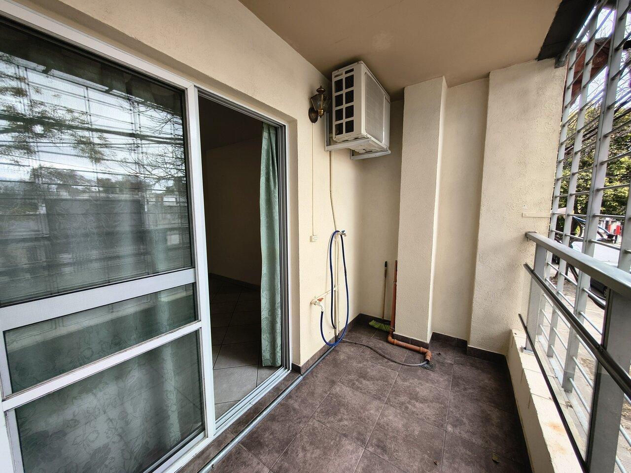 Foto de ALQUILER MONOAMBIENTE C/ BALCON B° HOSPITALES, imagen 4