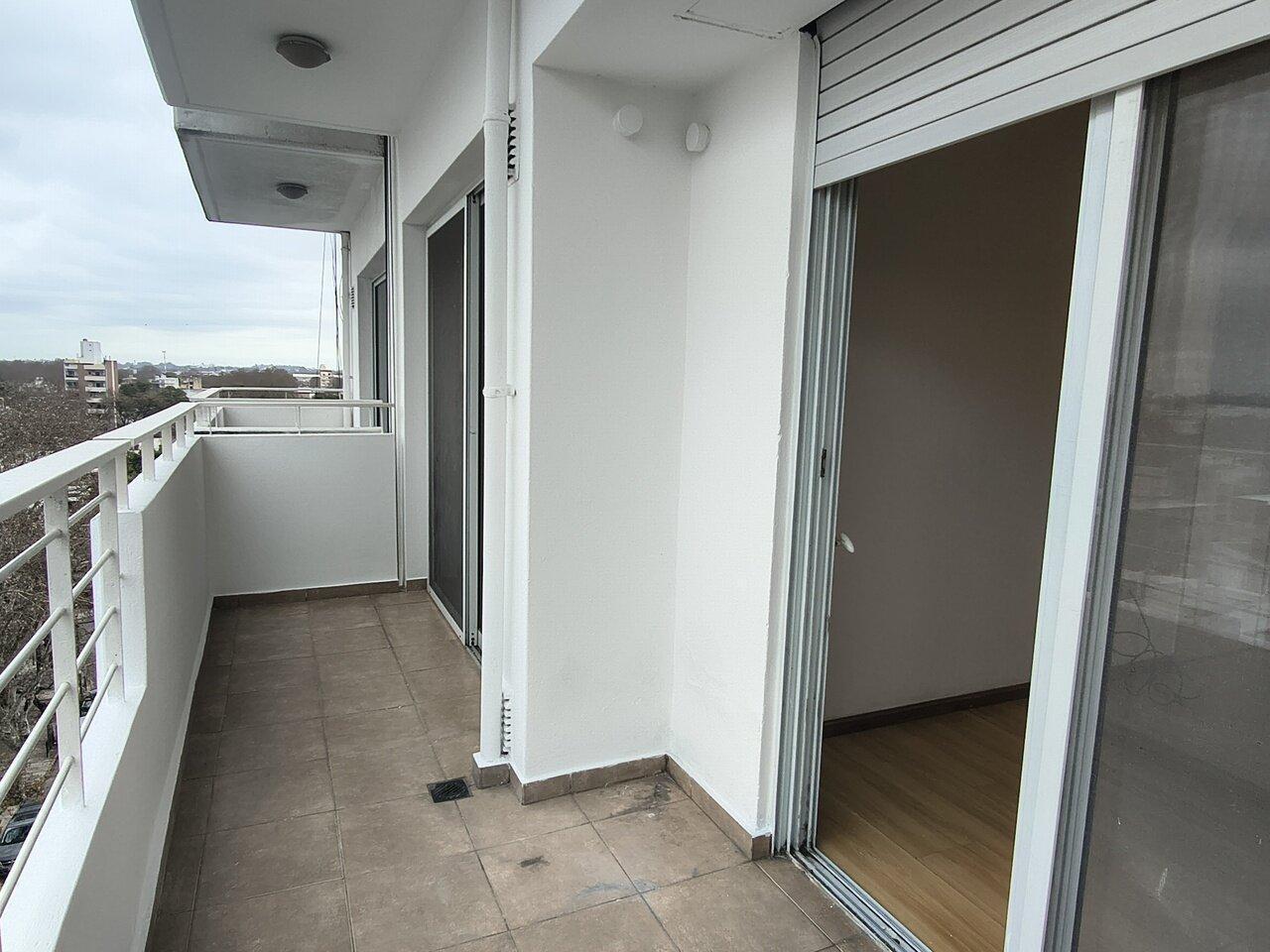 Foto de ALQUILER DEPARTAMENTO 1 DORMIT ECHESORTU C/Cochera SAN NICOLAS 1540, imagen 2