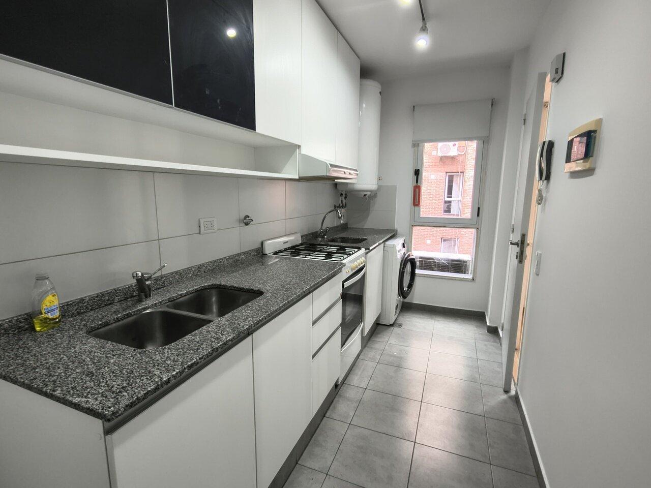 Foto de ALQUILER DEPARTAMENTO 2 DORMITORIOS BAUEN CORRIENTES 2100, imagen 1