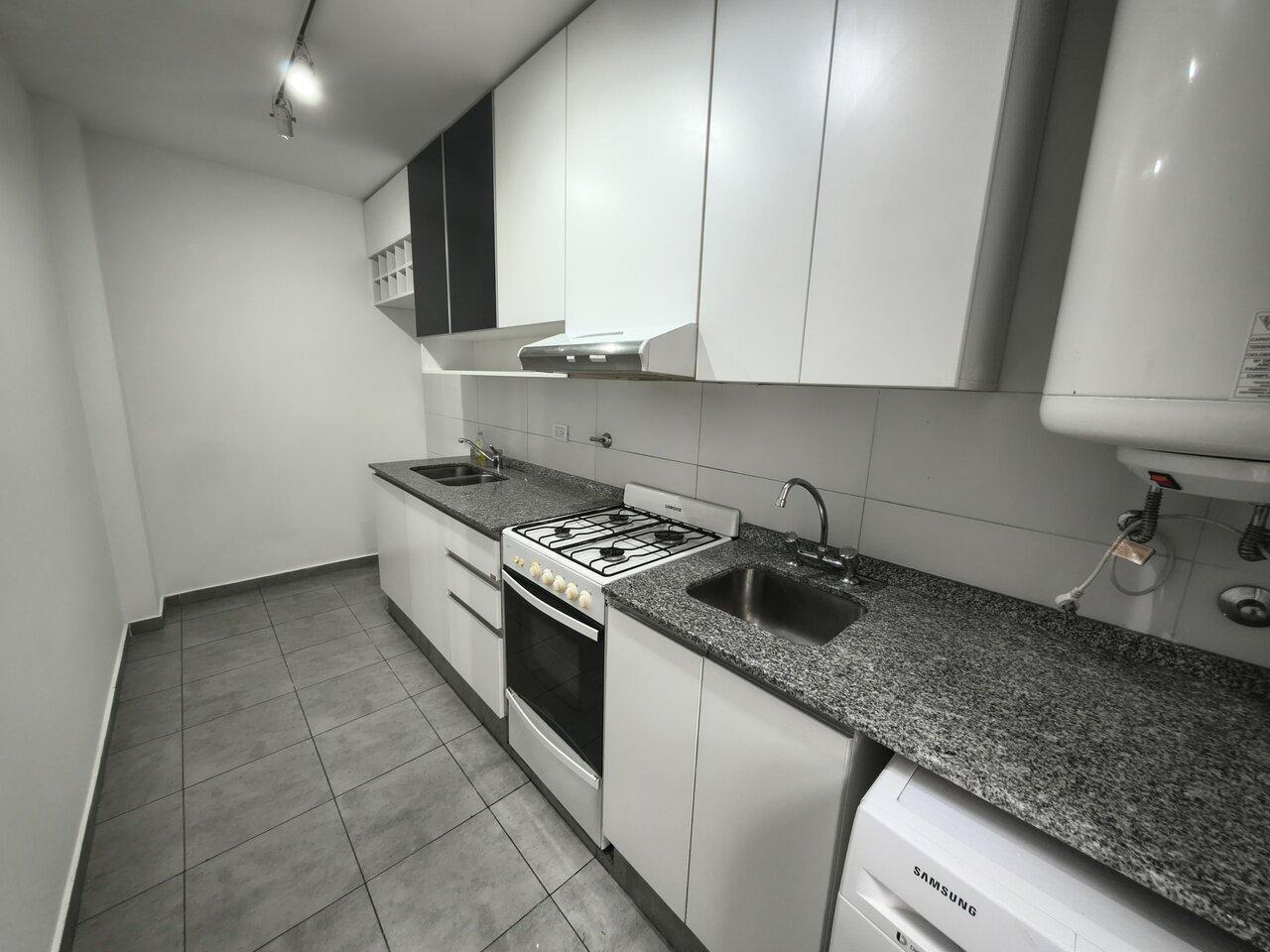 Foto de ALQUILER DEPARTAMENTO 2 DORMITORIOS BAUEN CORRIENTES 2100, imagen 4