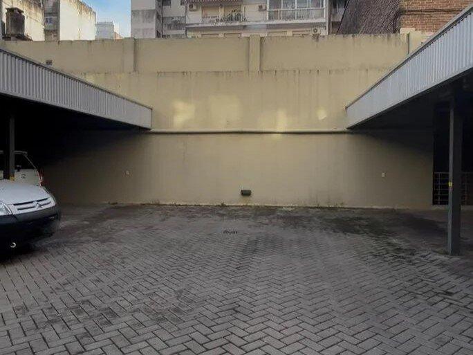 Foto de VENTA COCHERA - CENTRO, imagen 1