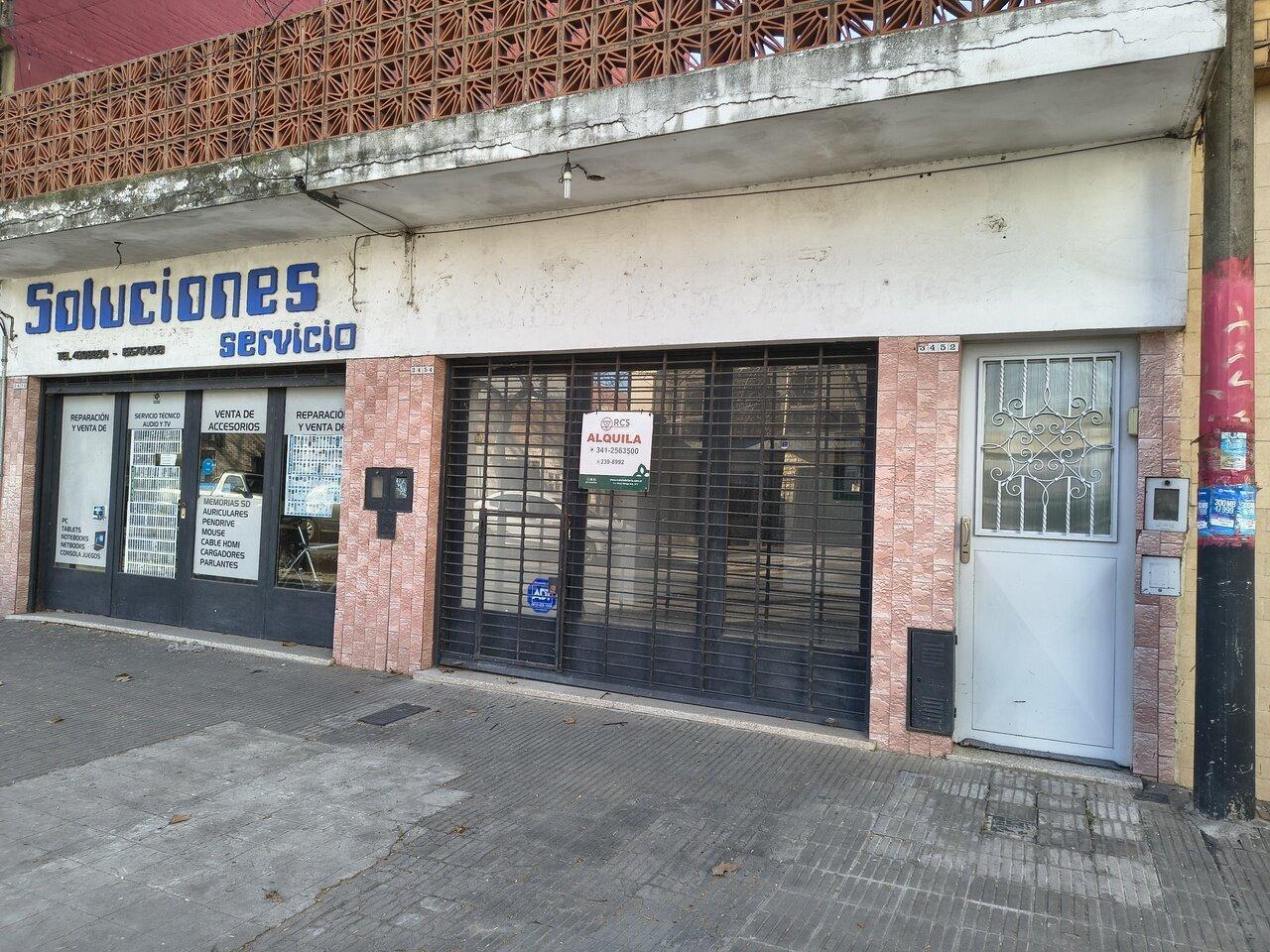 Foto de ALQUILER LOCAL COMERCIAL ECHESORTU - MONTEVIDEO 3400, imagen 2
