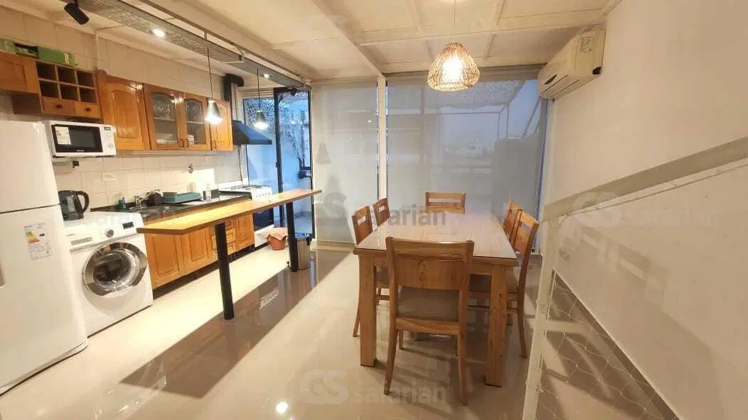 DUPLEX en ALTURA - TERRAZA - PARRILLA - Excelente ubicacion -Villa Urquiza R - 2
