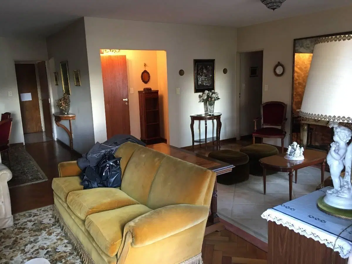 Suite + 3 dorm. + dependencia de servicio- cochera 2